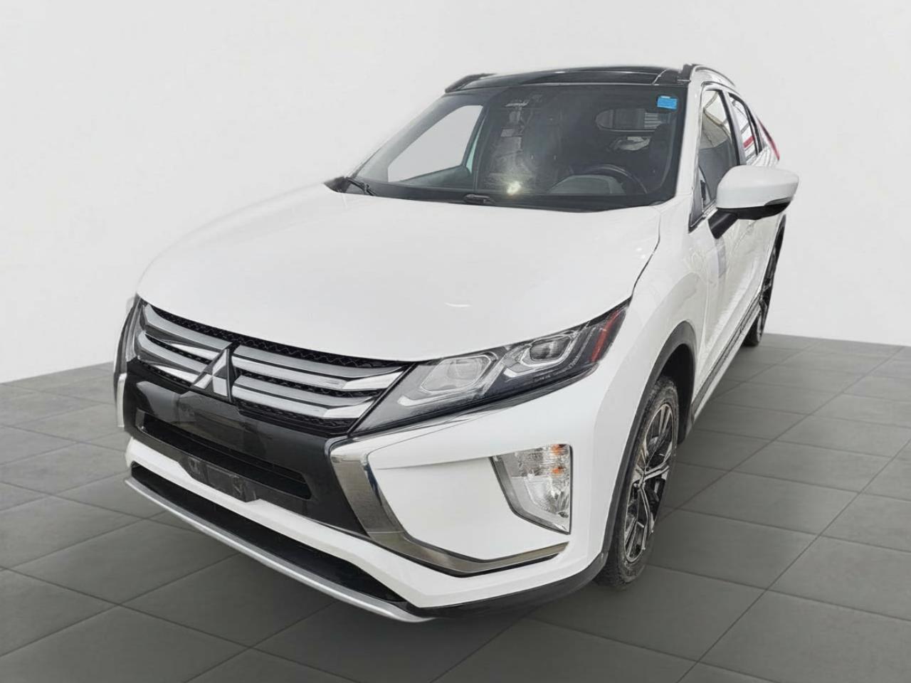 Used 2020 Mitsubishi Eclipse Cross LE for sale in Barrie, ON