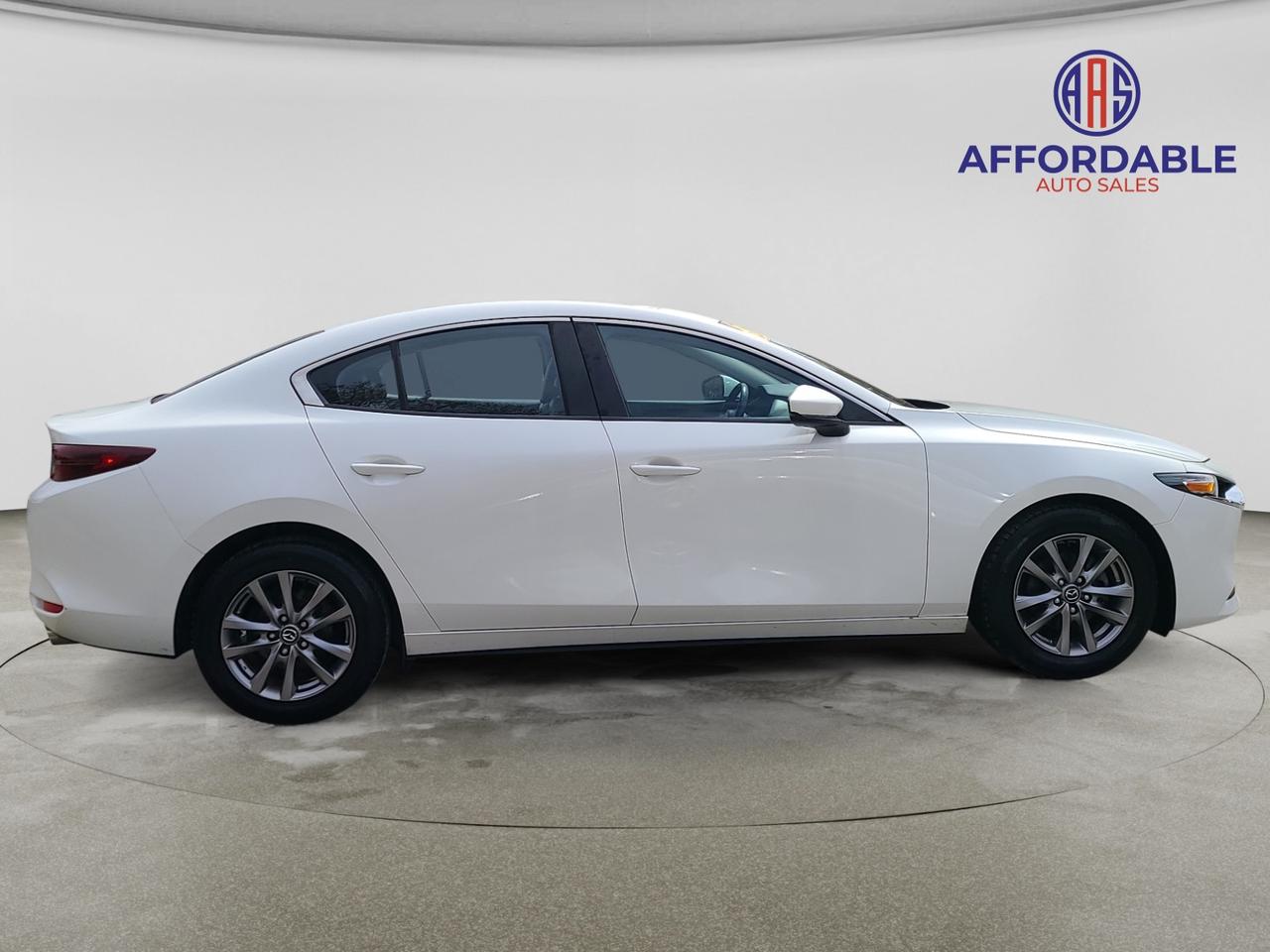 2019 Mazda MAZDA3 GS Photo