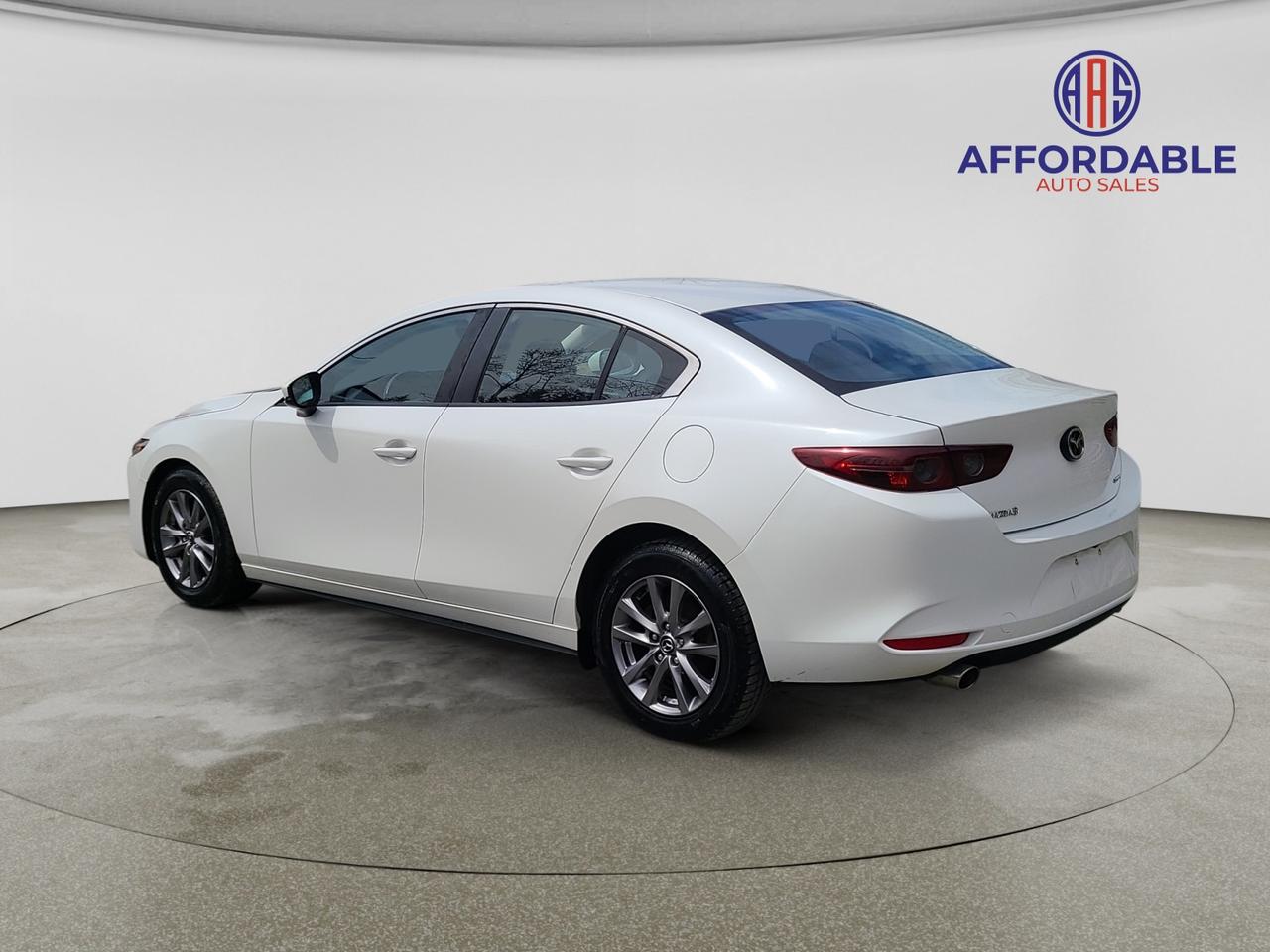 2019 Mazda MAZDA3 GS - Photo #3