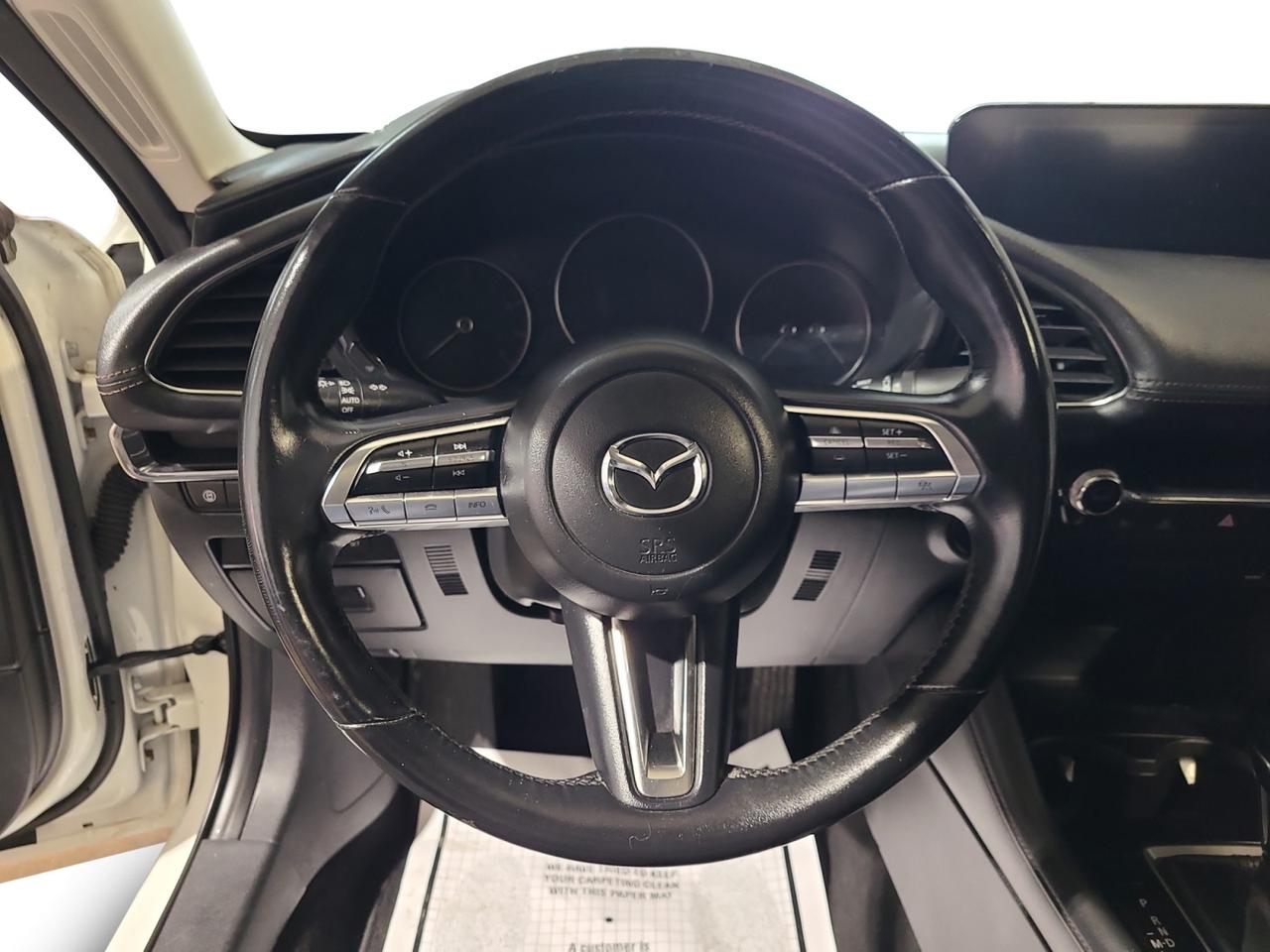 2019 Mazda MAZDA3 GS - Photo #13