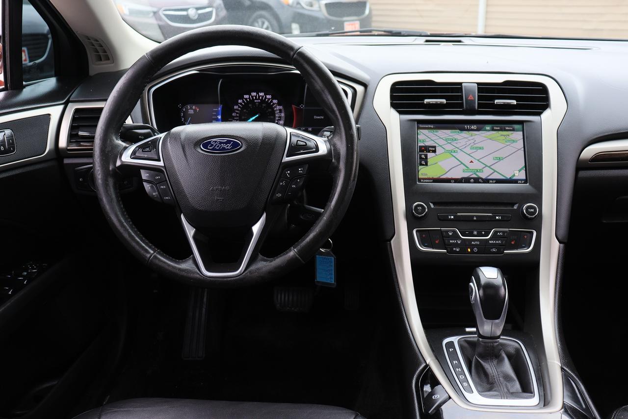 2016 Ford Fusion SE | Leather | Sunroof | Nav | Cam | Alloys & More Photo71
