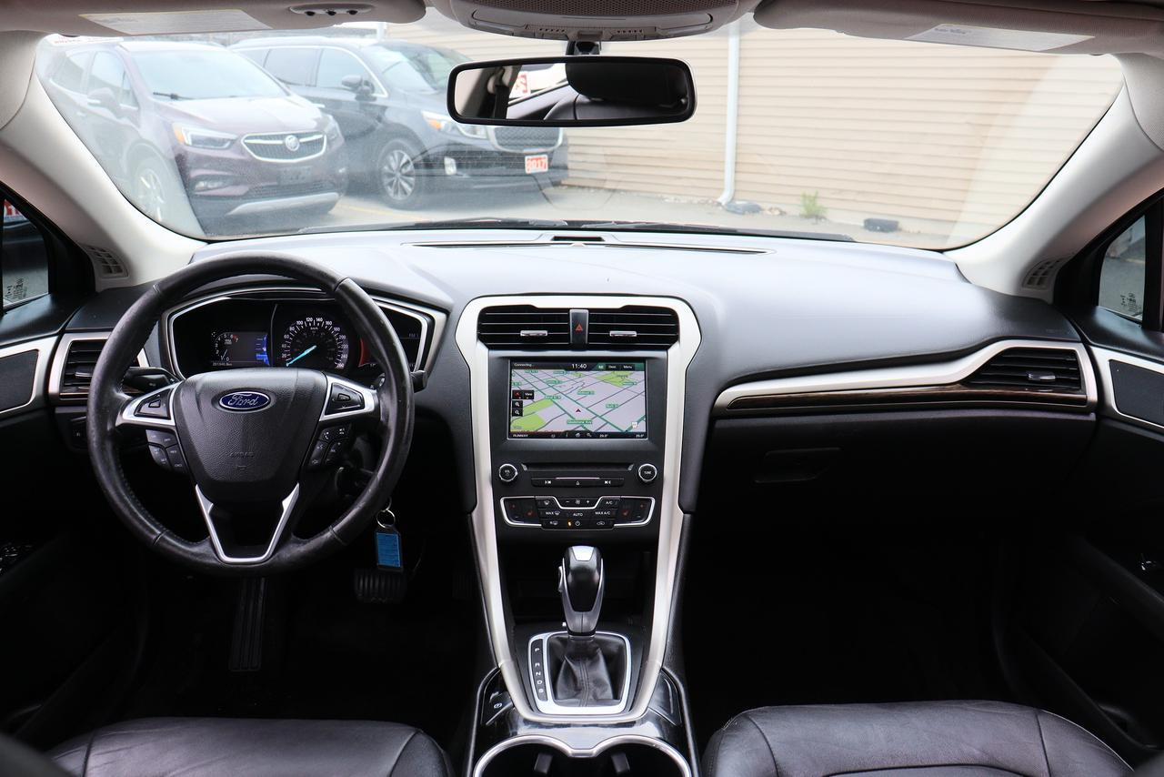 2016 Ford Fusion SE | Leather | Sunroof | Nav | Cam | Alloys & More Photo70