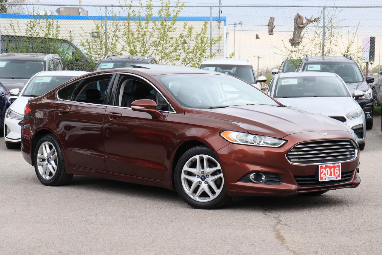 2016 Ford Fusion SE | Leather | Sunroof | Nav | Cam | Alloys & More Photo40