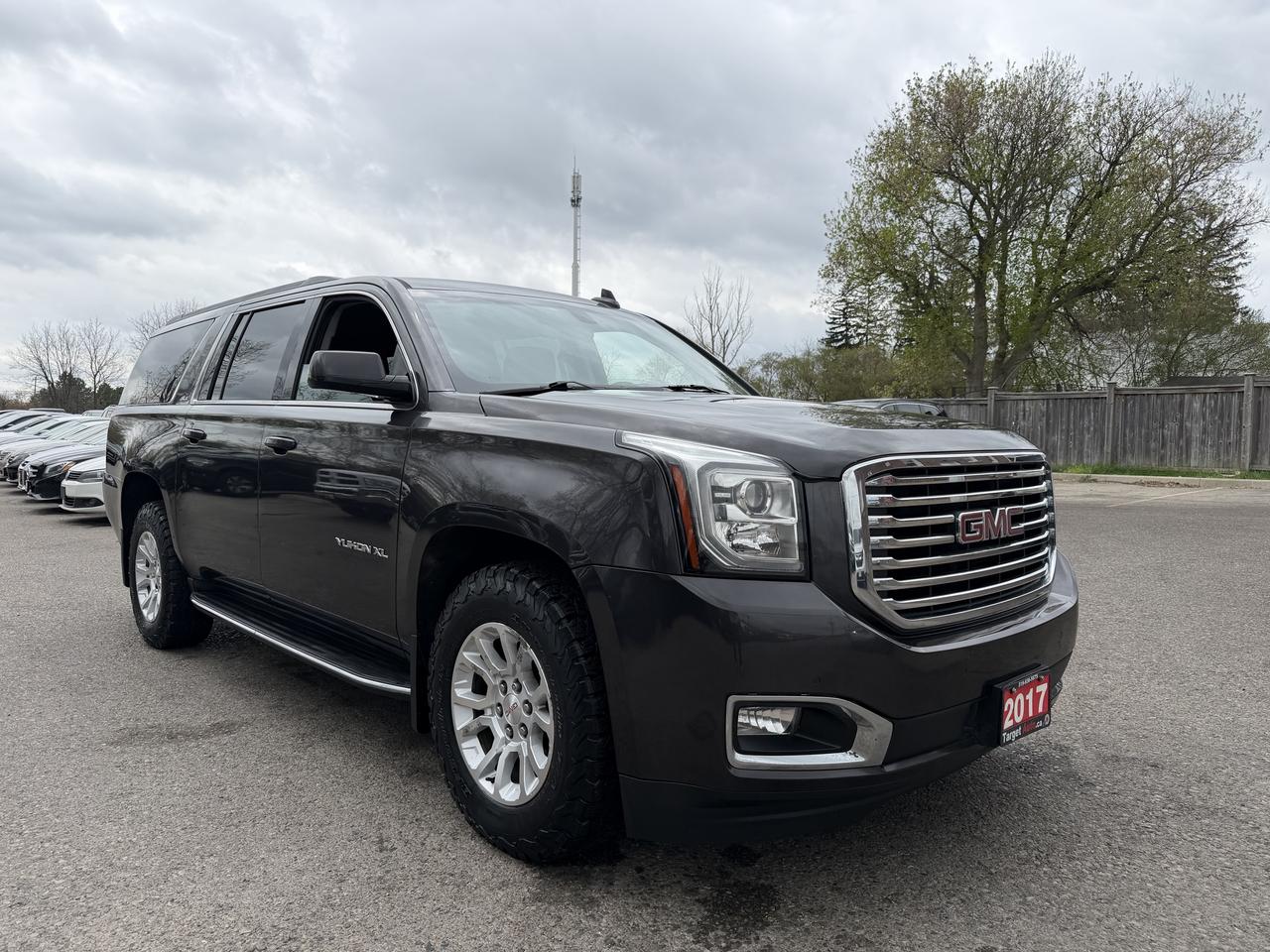 2017 GMC Yukon XL SLE - Photo #1