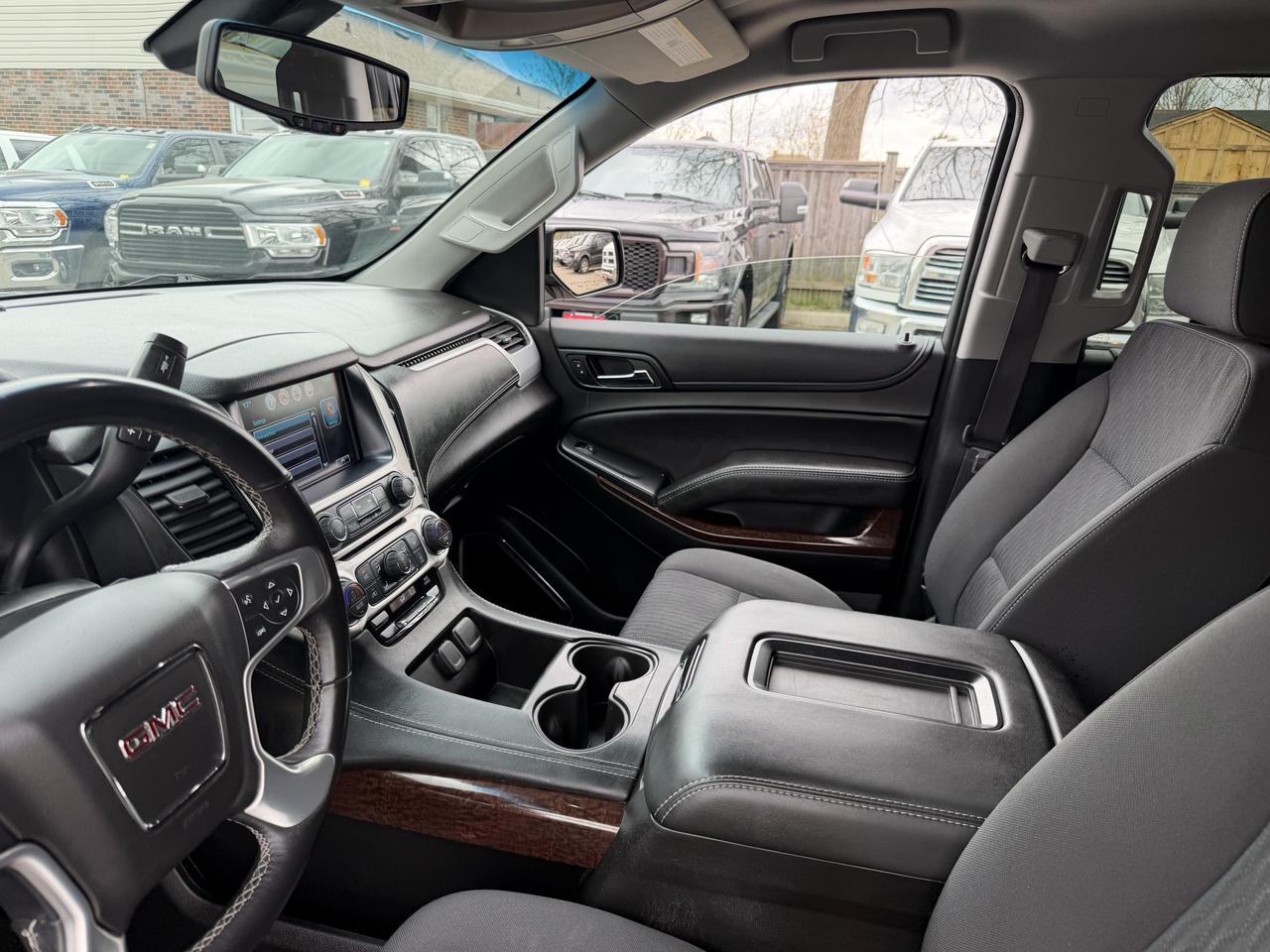 2017 GMC Yukon XL SLE | One Owner | Clean CARFAX Photo
