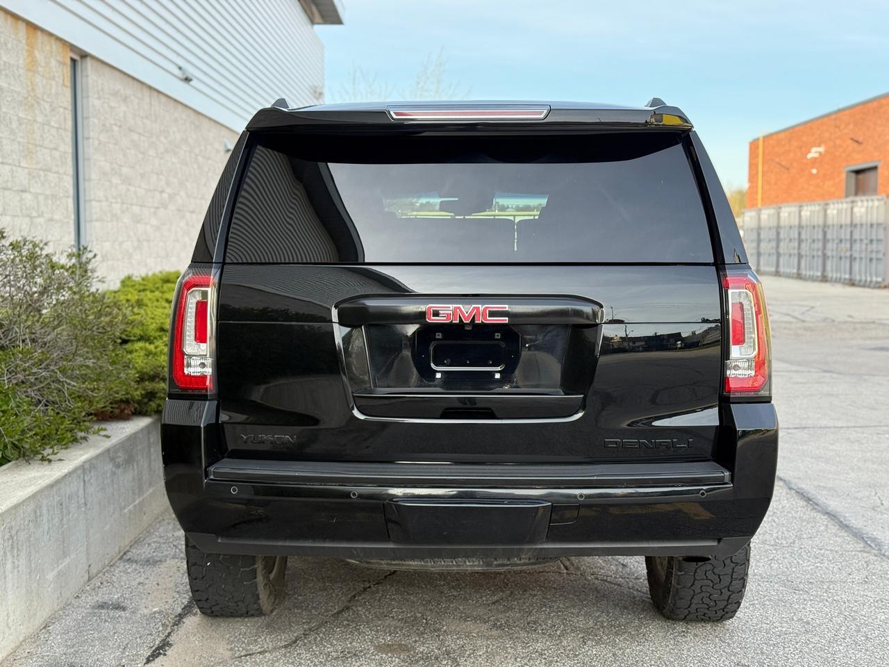 2019 GMC Yukon Denali 4WD Photo