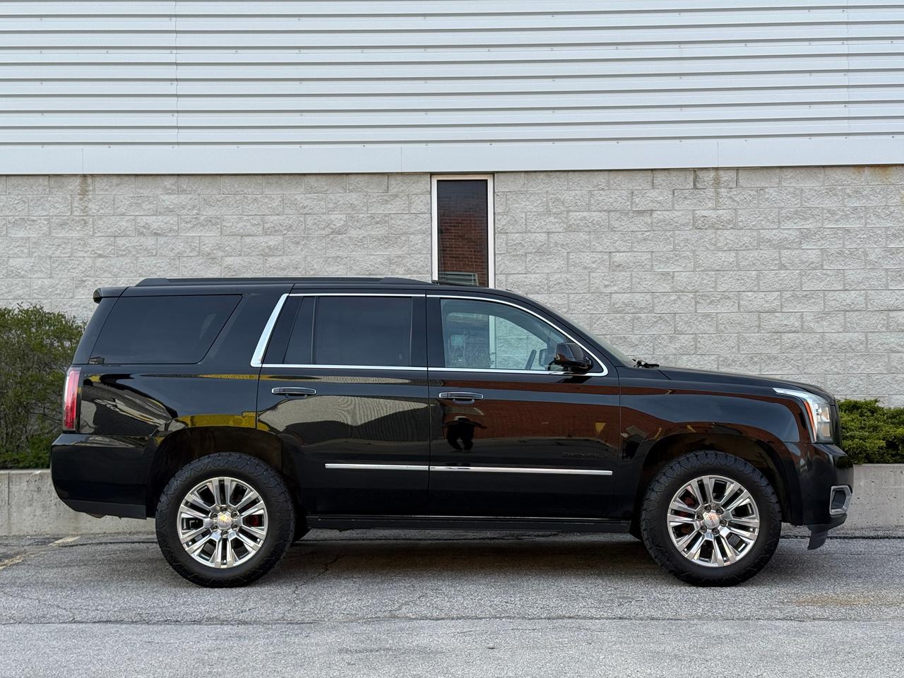 2019 GMC Yukon Denali 4WD Photo