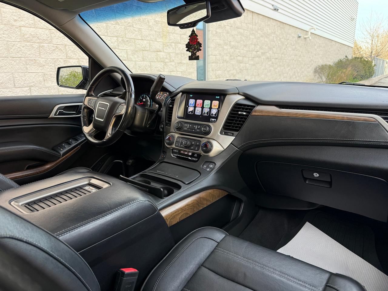 2019 GMC Yukon Denali 4WD Photo