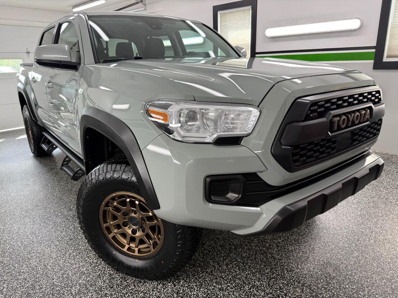 2022 Toyota Tacoma Trail Edition - Photo #1