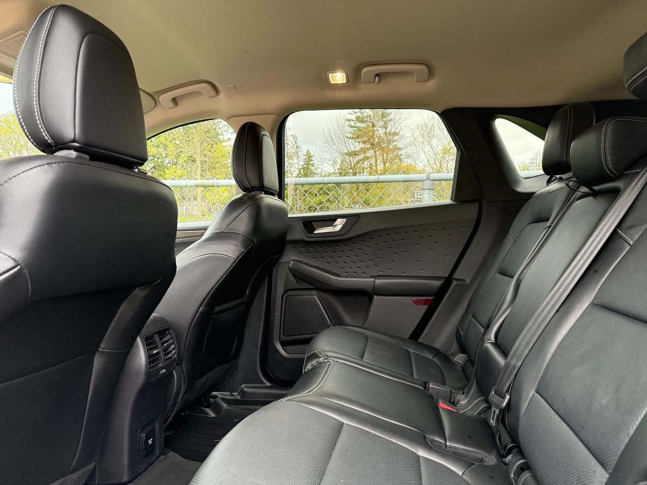 2020 Ford Escape Titanium Hybrid AWD Photo
