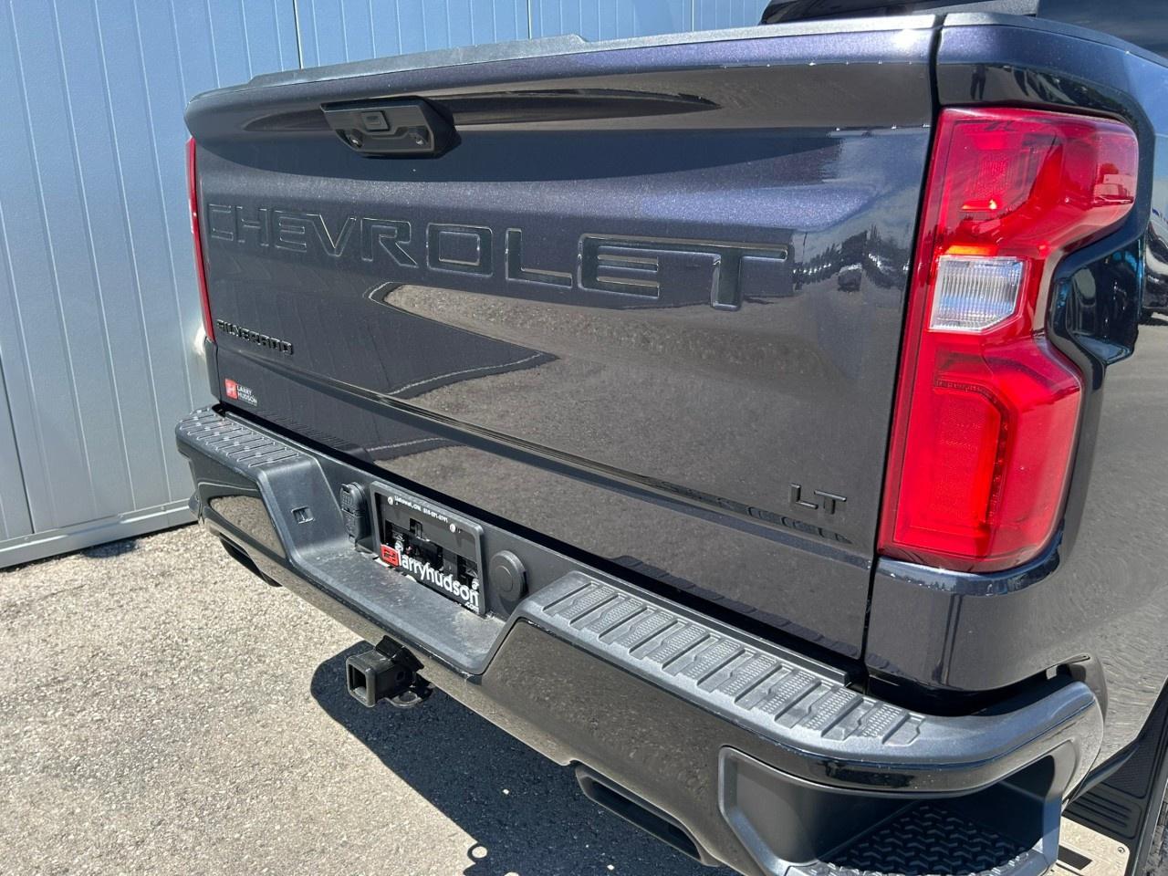 2024 Chevrolet Silverado 1500 Crew Cab Short Box 4-Wheel Drive LT Trail Boss Photo3