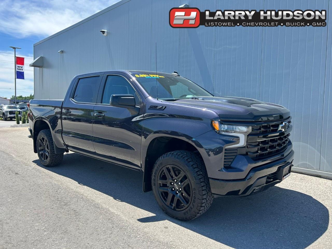 2024 Chevrolet Silverado 1500 Crew Cab Short Box 4-Wheel Drive LT Trail Boss Photo