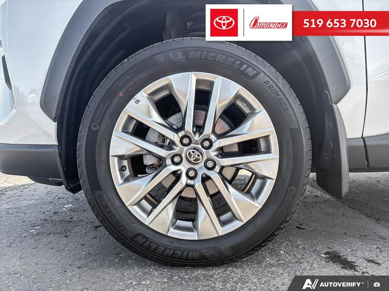 2024 Toyota RAV4 XLE Photo