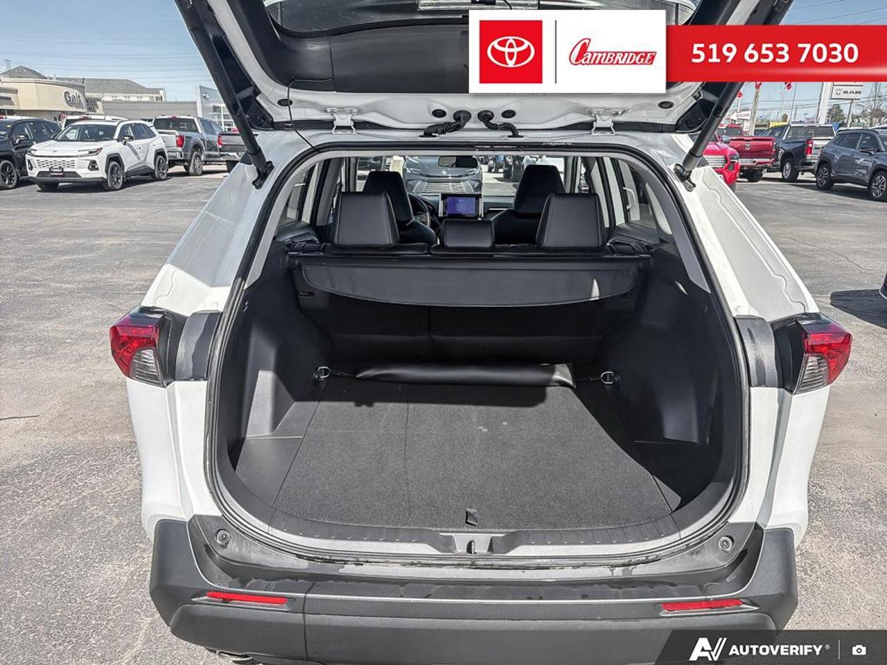 2024 Toyota RAV4 XLE Photo