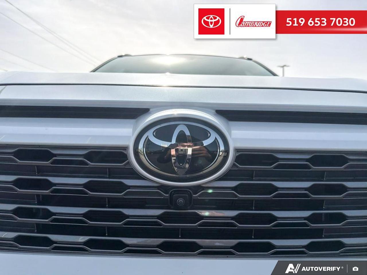 2023 Toyota RAV4 LIMITED  Photo