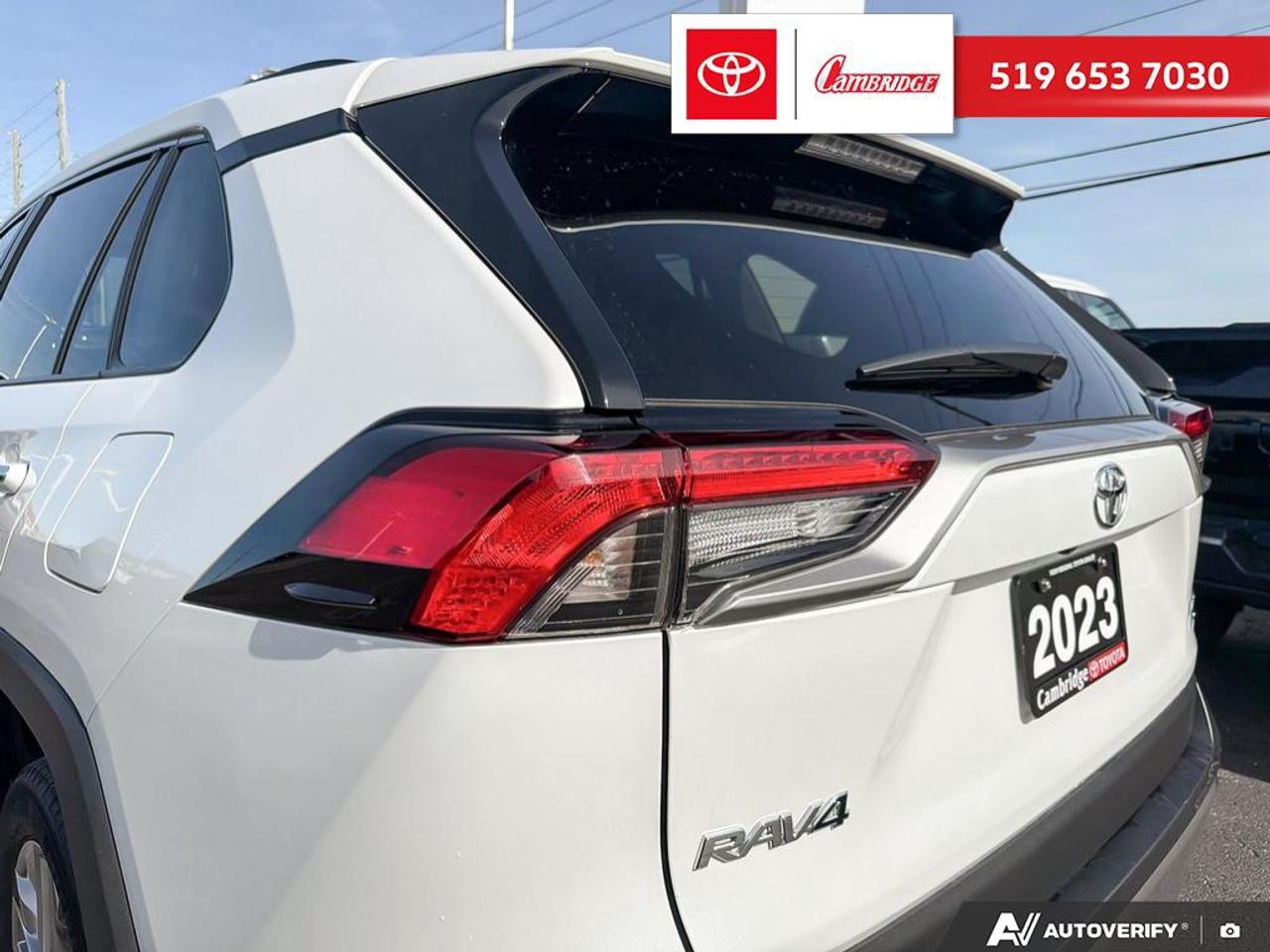 2023 Toyota RAV4 LIMITED  Photo