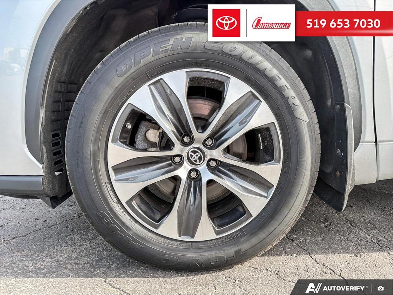 2022 Toyota Highlander XLE Photo