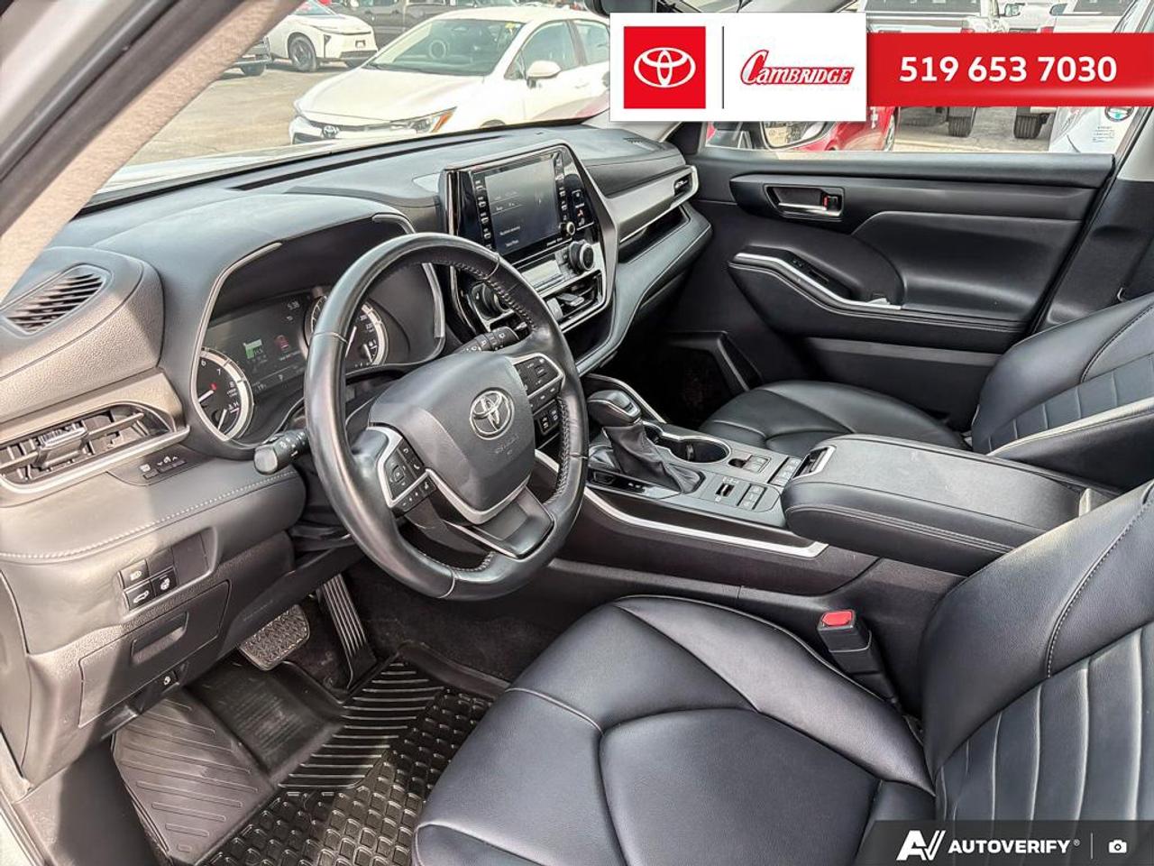 2022 Toyota Highlander XLE Photo