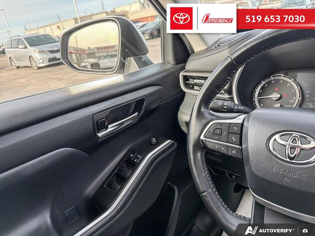 2022 Toyota Highlander XLE Photo