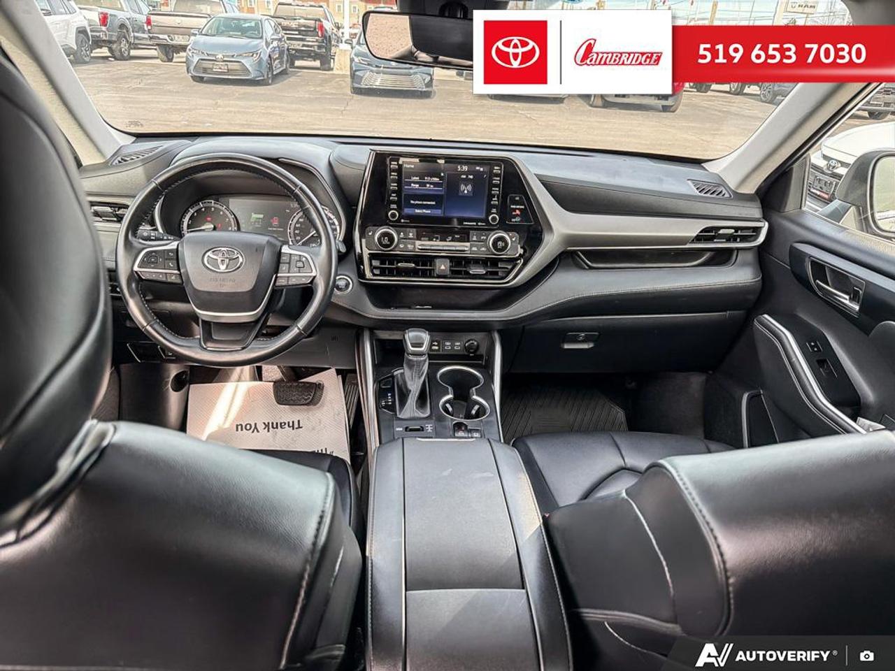 2022 Toyota Highlander XLE Photo