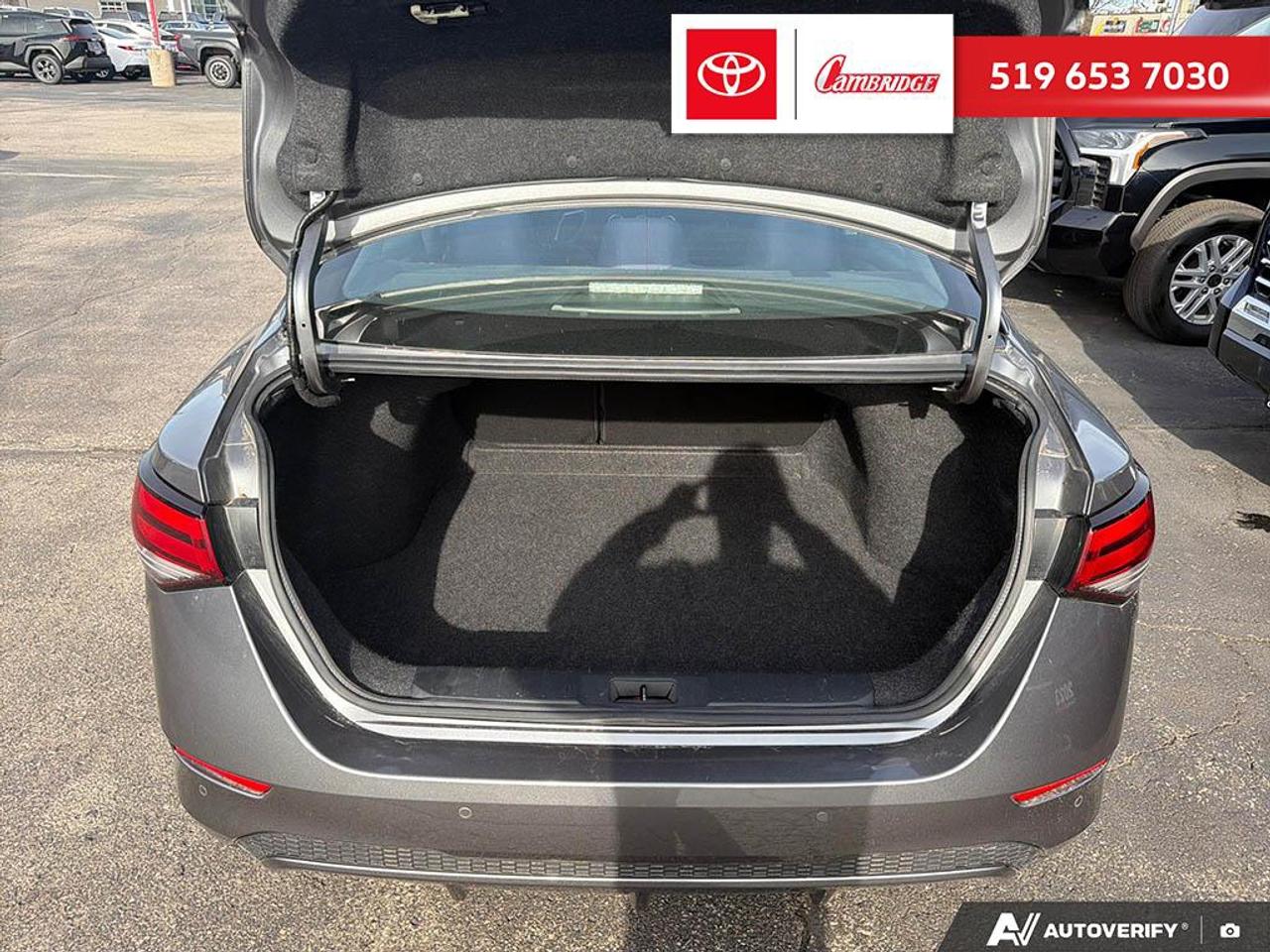 2021 Nissan Sentra SV Photo