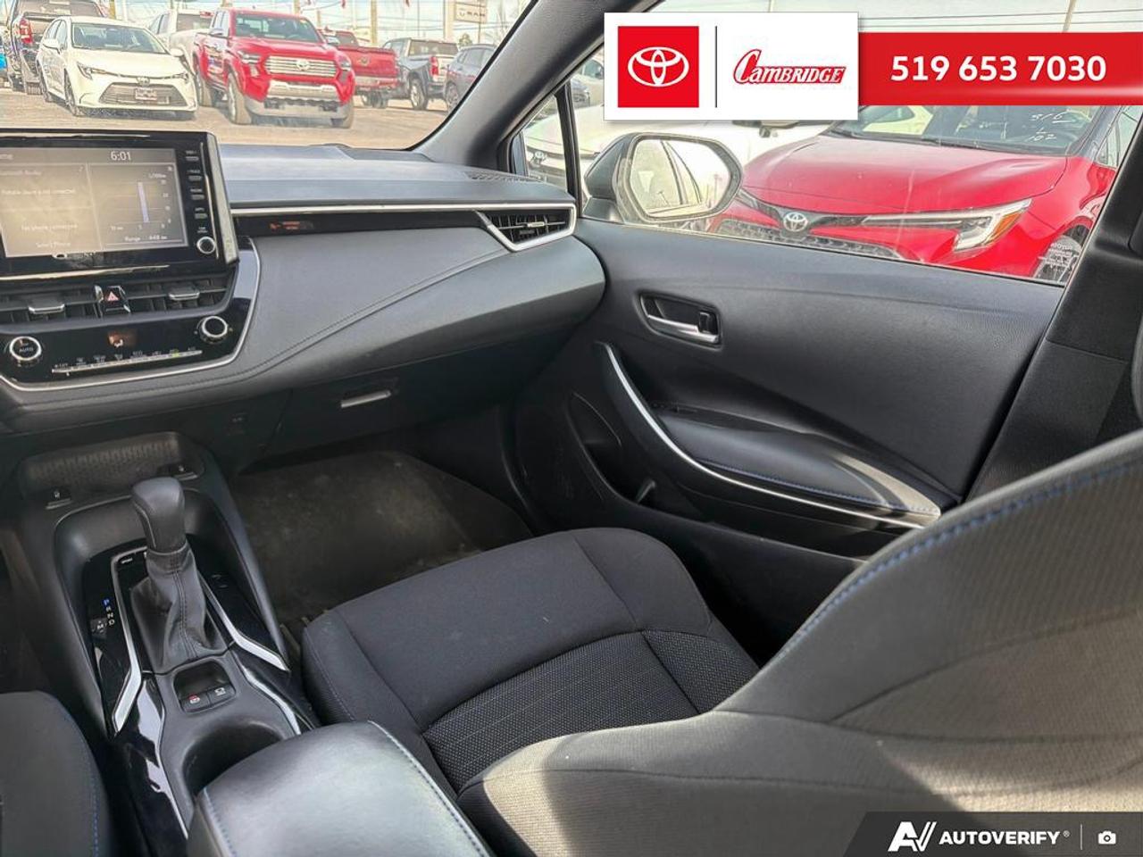 2022 Toyota Corolla SE Photo