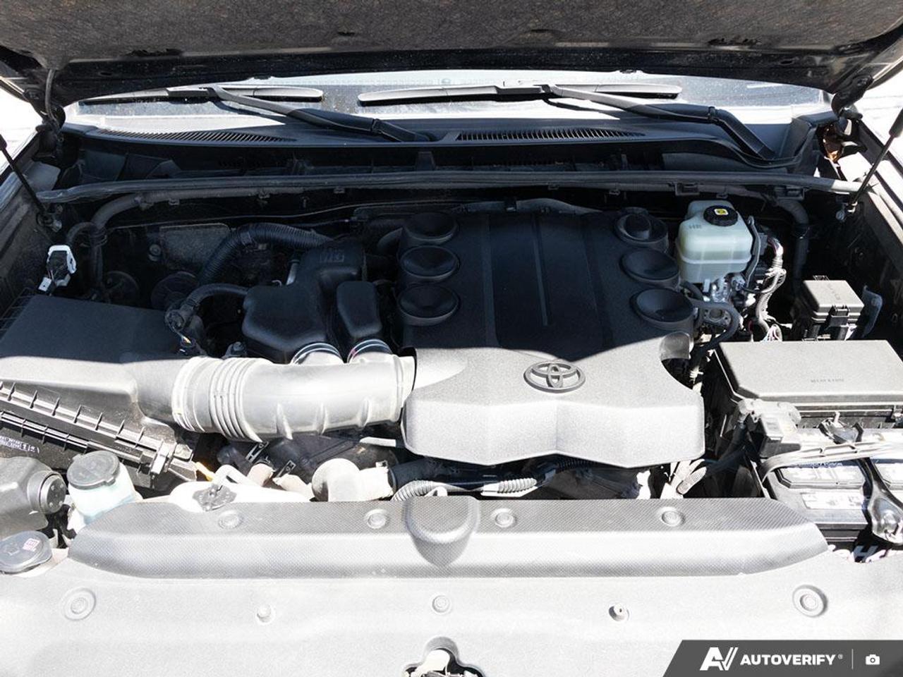 2021 Toyota 4Runner FRONT DUAL A/C | POWER WINDOWS | KEYLESS ENTRY | P Photo