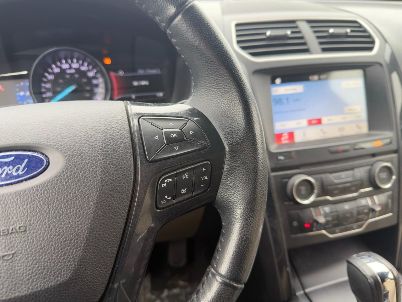 2017 Ford Explorer XLT 201A|NO ACCIDENTS|BLIND SPOT PK|18 WHLS Photo