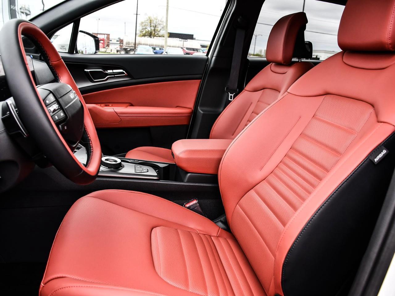 2026 Kia Sportage Hybrid SX w/Red Interior Photo