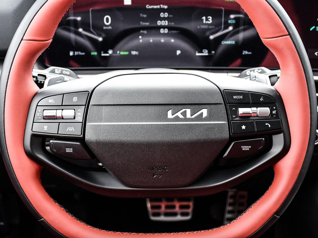 2026 Kia Sportage Hybrid SX w/Red Interior Photo