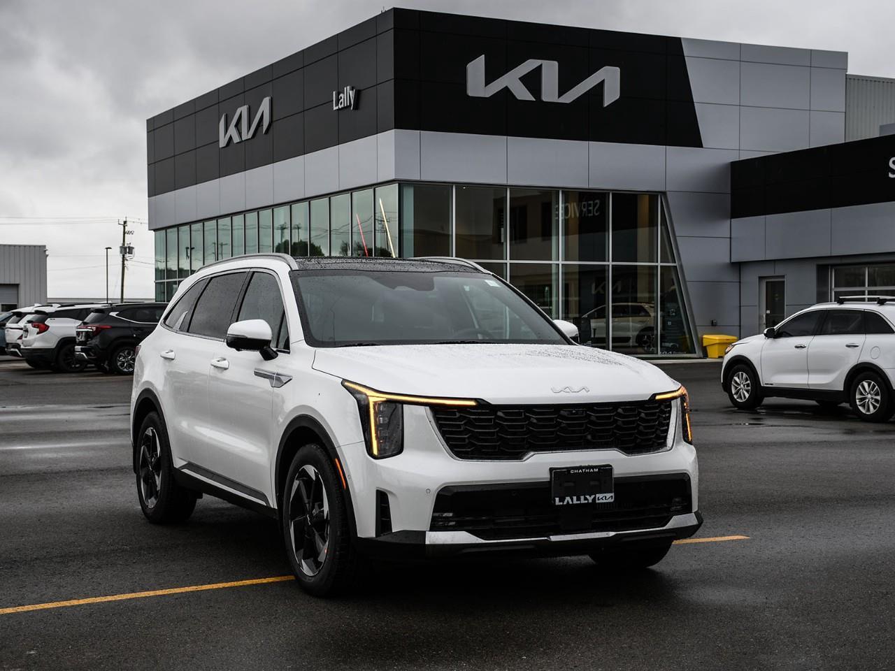 2026 Kia Sorento Hybrid 2026 Kia Sorento Hybrid – SX | Dealership Demo Photo