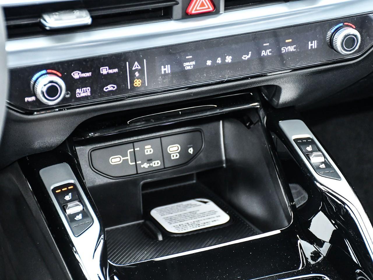 2026 Kia Sorento Hybrid SX Photo