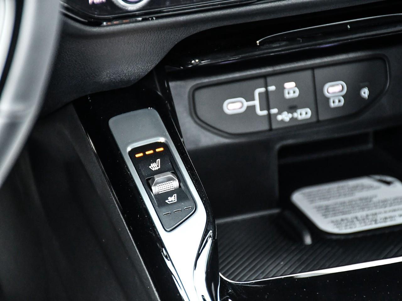 2026 Kia Sorento Hybrid SX Photo