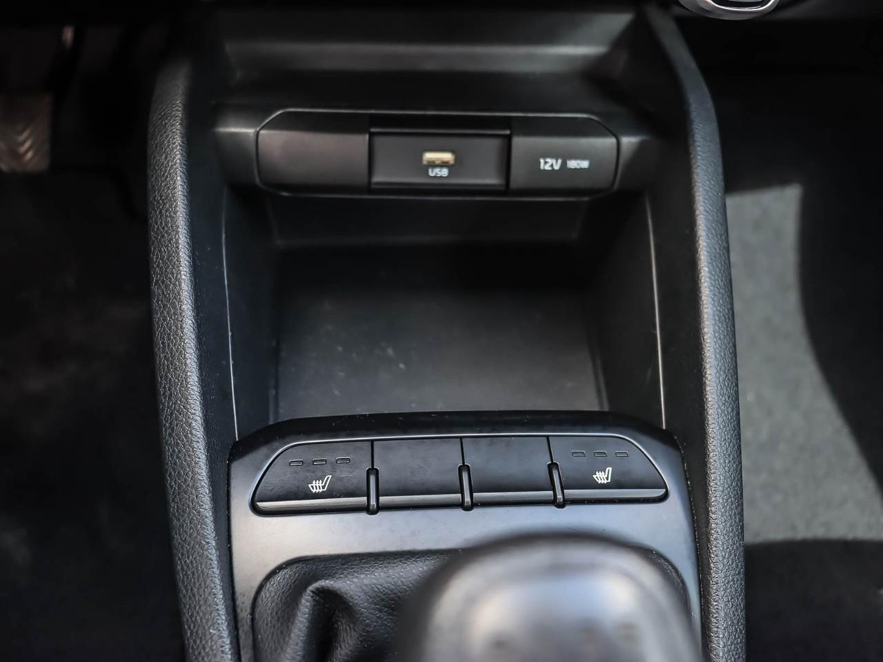 2021 Kia Rio  Photo