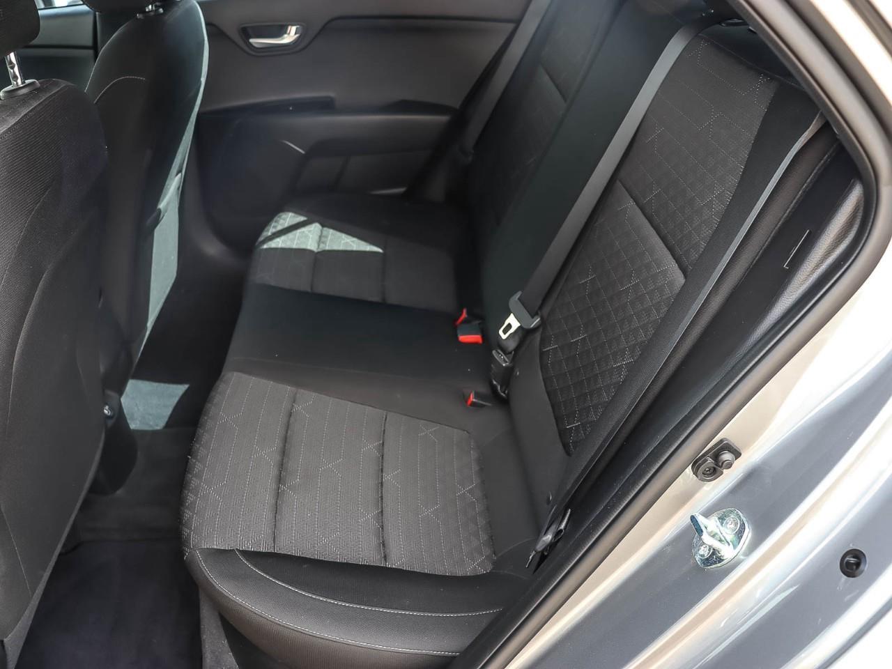 2021 Kia Rio  Photo