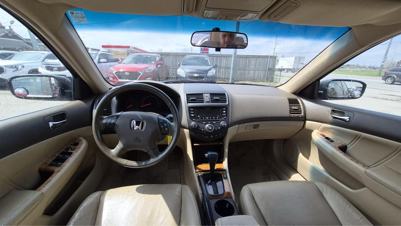 2004 Honda Accord EX-L, SEDAN, LEATHER, 4 CYL, ONLY 134KMS, CERT Photo