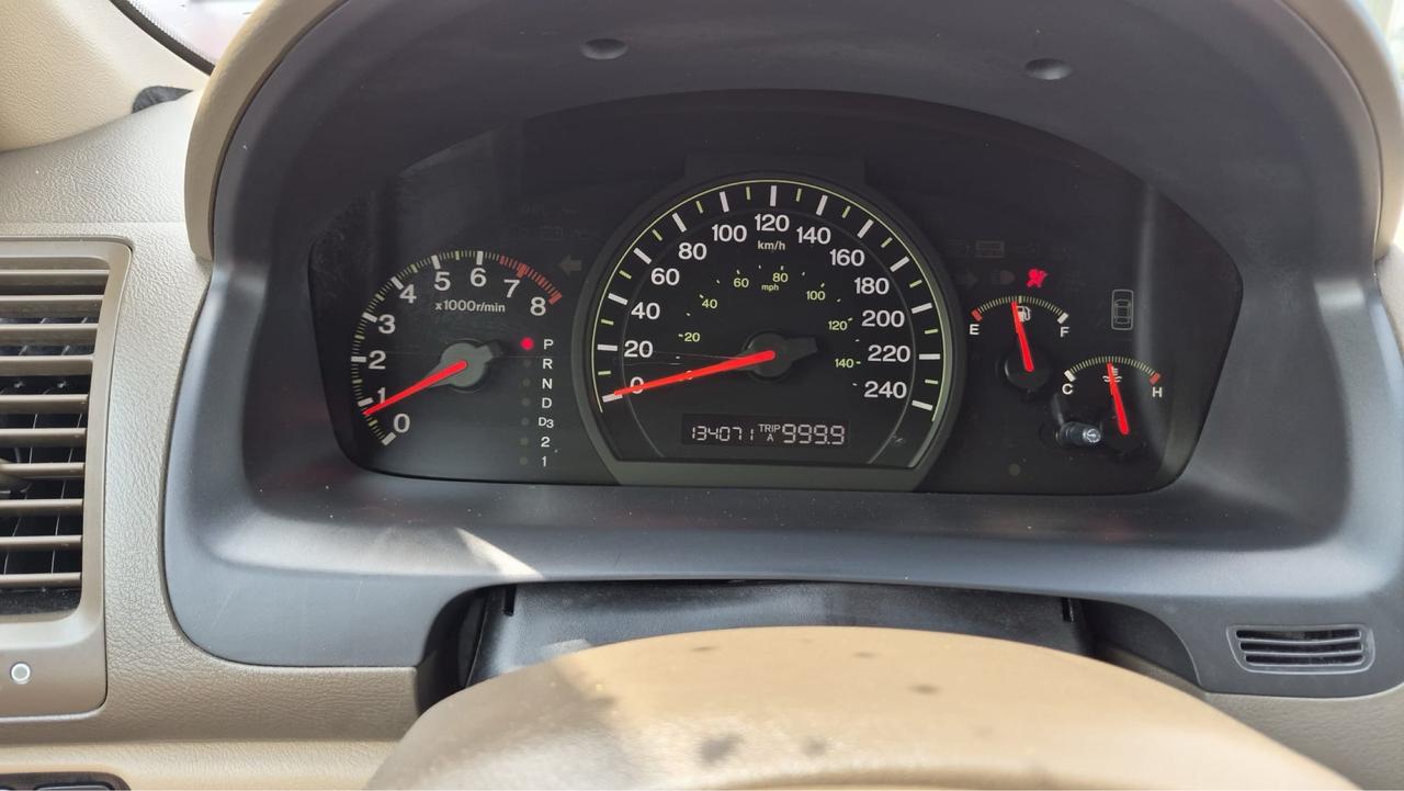 2004 Honda Accord EX-L, SEDAN, LEATHER, 4 CYL, ONLY 134KMS, CERT Photo