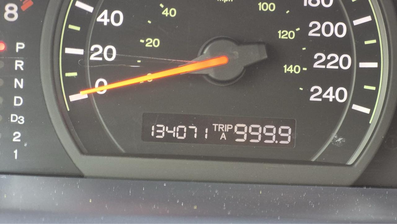 2004 Honda Accord EX-L, SEDAN, LEATHER, 4 CYL, ONLY 134KMS, CERT Photo