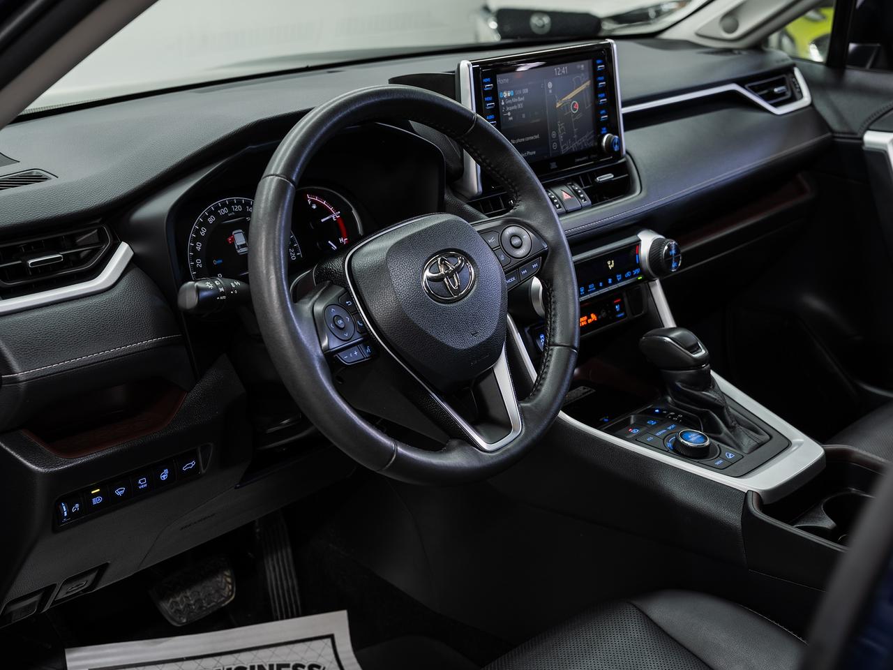 2021 Toyota RAV4 LIMITED AWD | NAV | Sunroof | ACC | BSM | CarPlay