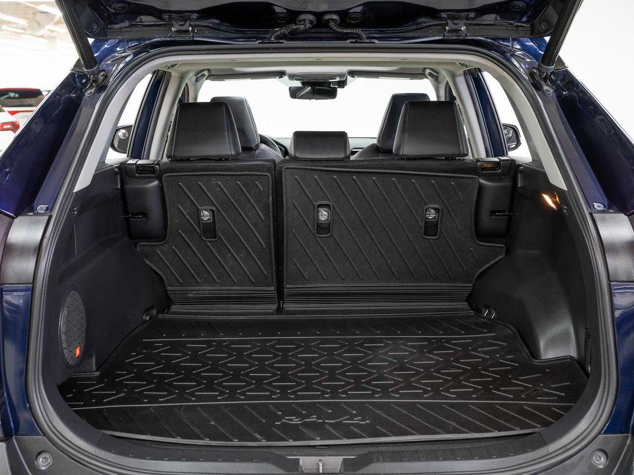 2021 Toyota RAV4 LIMITED AWD | NAV | Sunroof | ACC | BSM | CarPlay