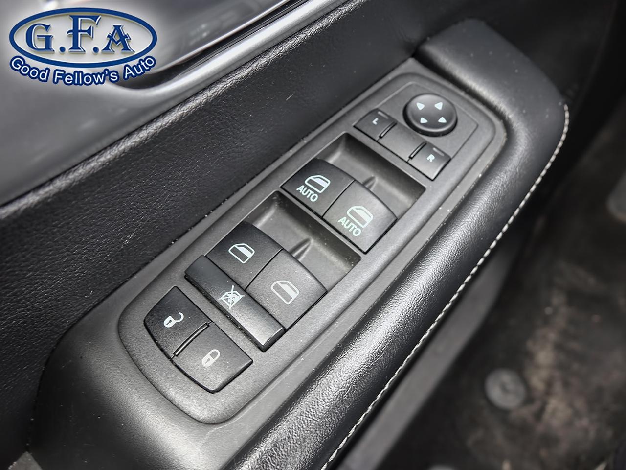 2022 Chrysler Pacifica TOURING L MODEL, AWD, 7 PASSENGER, LEATHER SEATS, Photo19