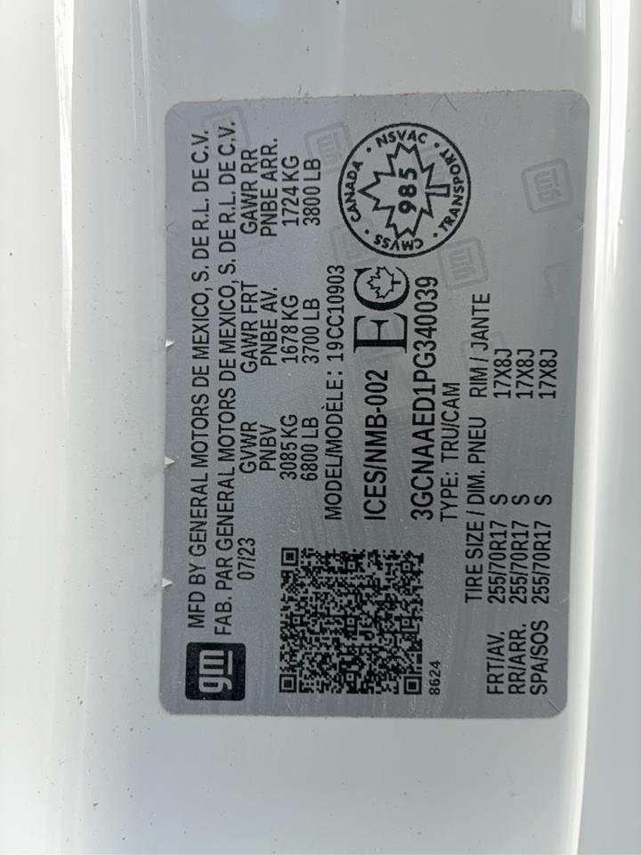 2023 Chevrolet Silverado 1500 WT RegCab 2WD 5.3L8cylGas 8ftBox BackUpCam Photo