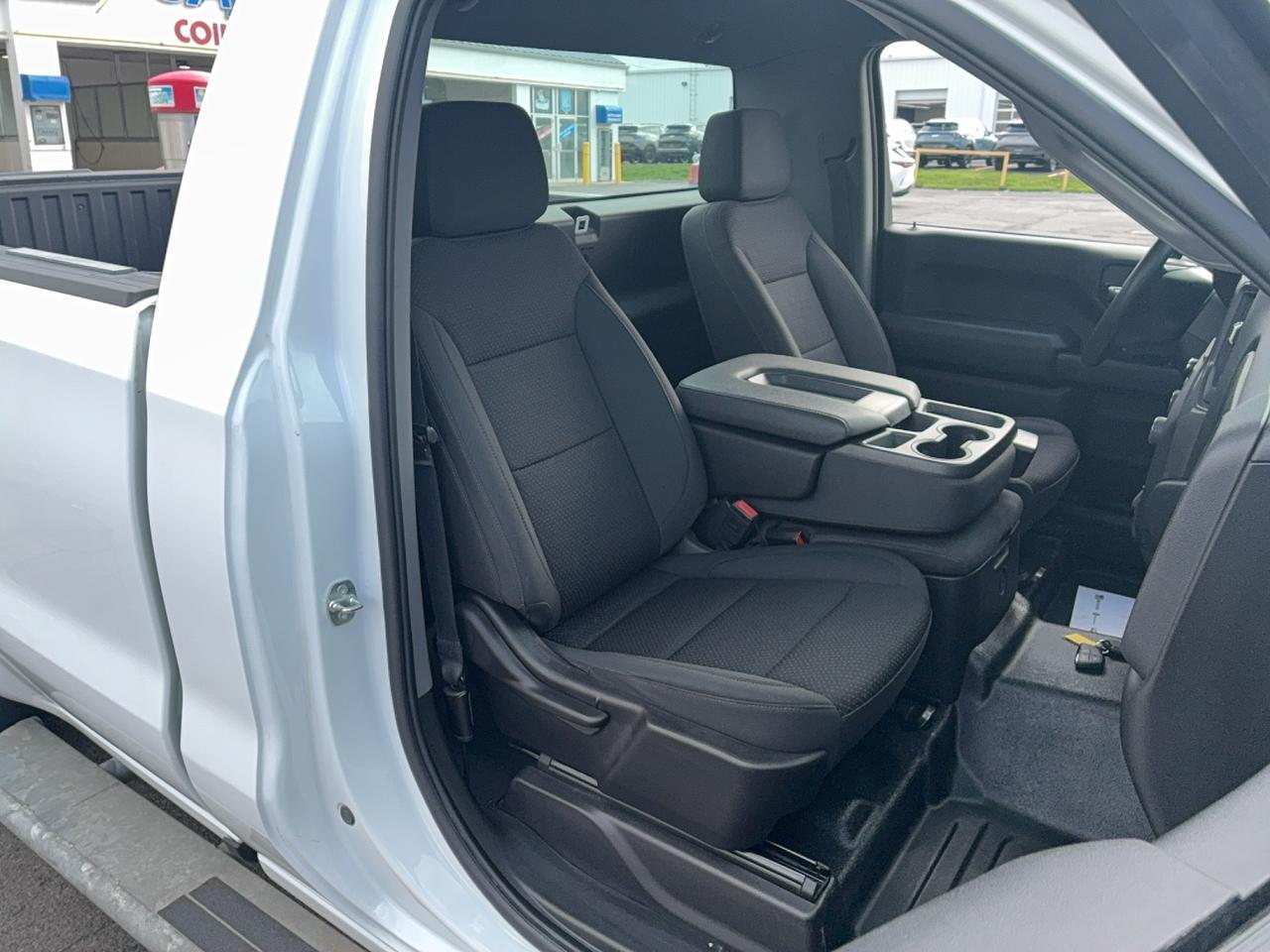 2023 Chevrolet Silverado 1500 WT RegCab 2WD 5.3L8cylGas 8ftBox BackUpCam Photo