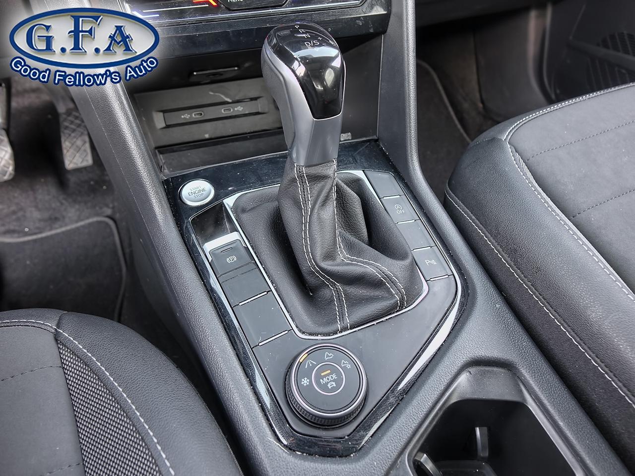 2025 Volkswagen Taos COMFORTLINE MODEL, BLACK EDITION, 4MOTION, SUNROOF Photo18