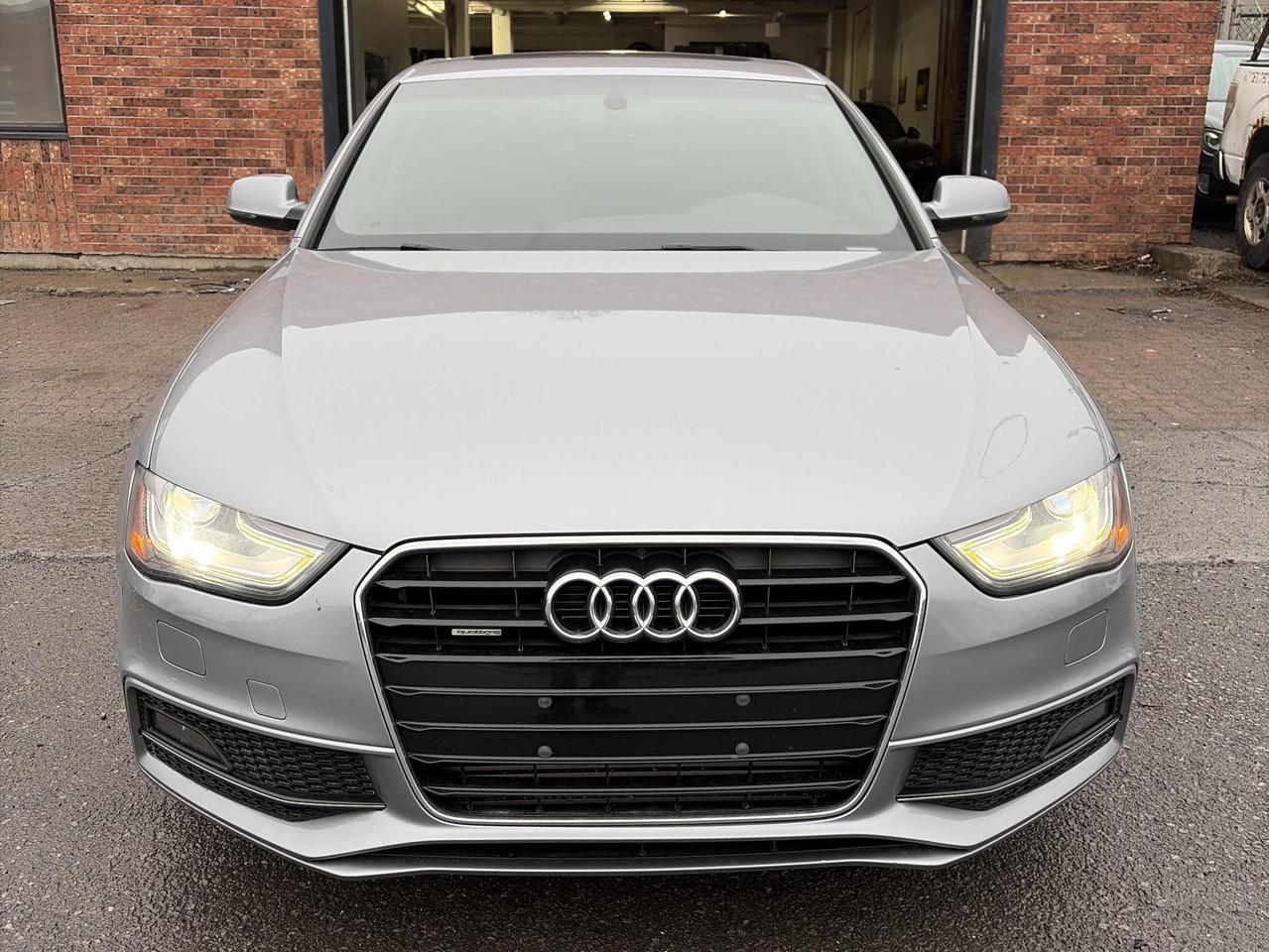 2015 Audi A4 Komfort, AWD, S-line pkg, leather, heated seats! - Photo #11