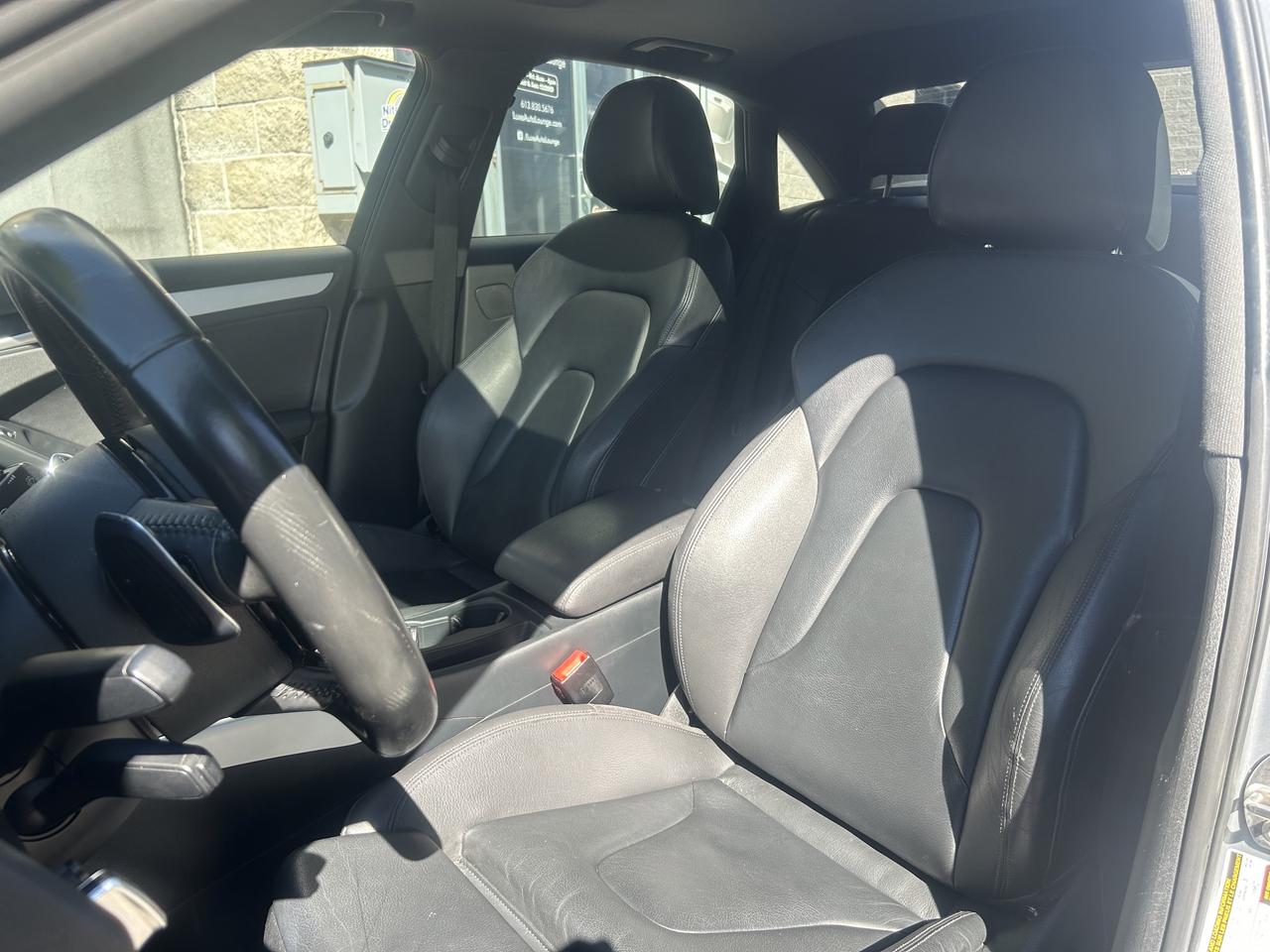 2015 Audi A4 Komfort, AWD, S-line pkg, leather, heated seats! Photo