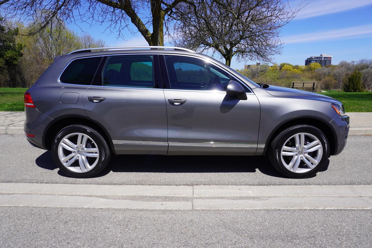 2014 Volkswagen Touareg TDI/ HIGHLINE/ NO ACCIDENTS/ EXCELLENT SHAPE/LOCAL Photo4