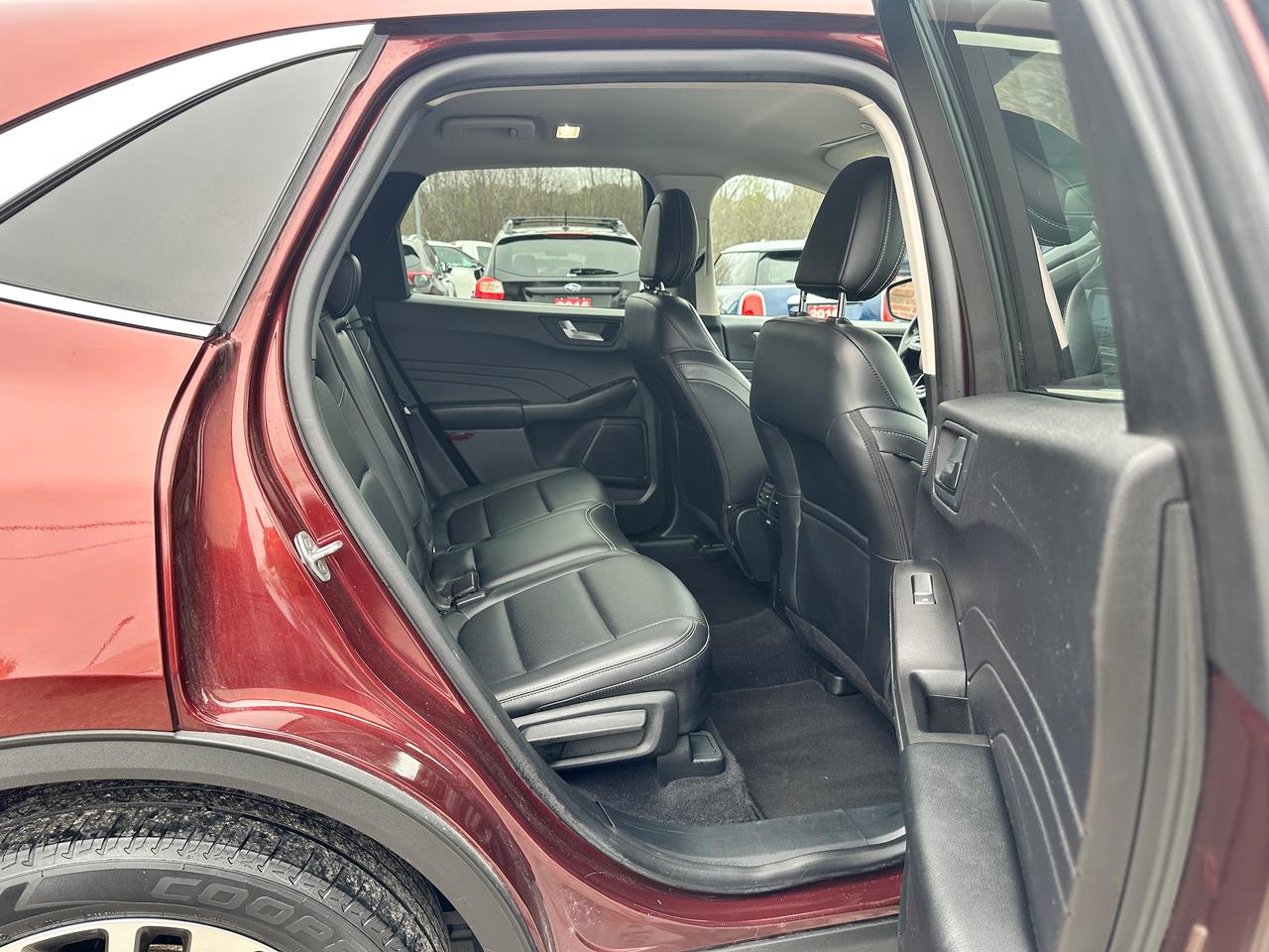 2021 Ford Escape TitaniumHybrid AWD HTD-Leather NAV PremiumAudio XM Photo