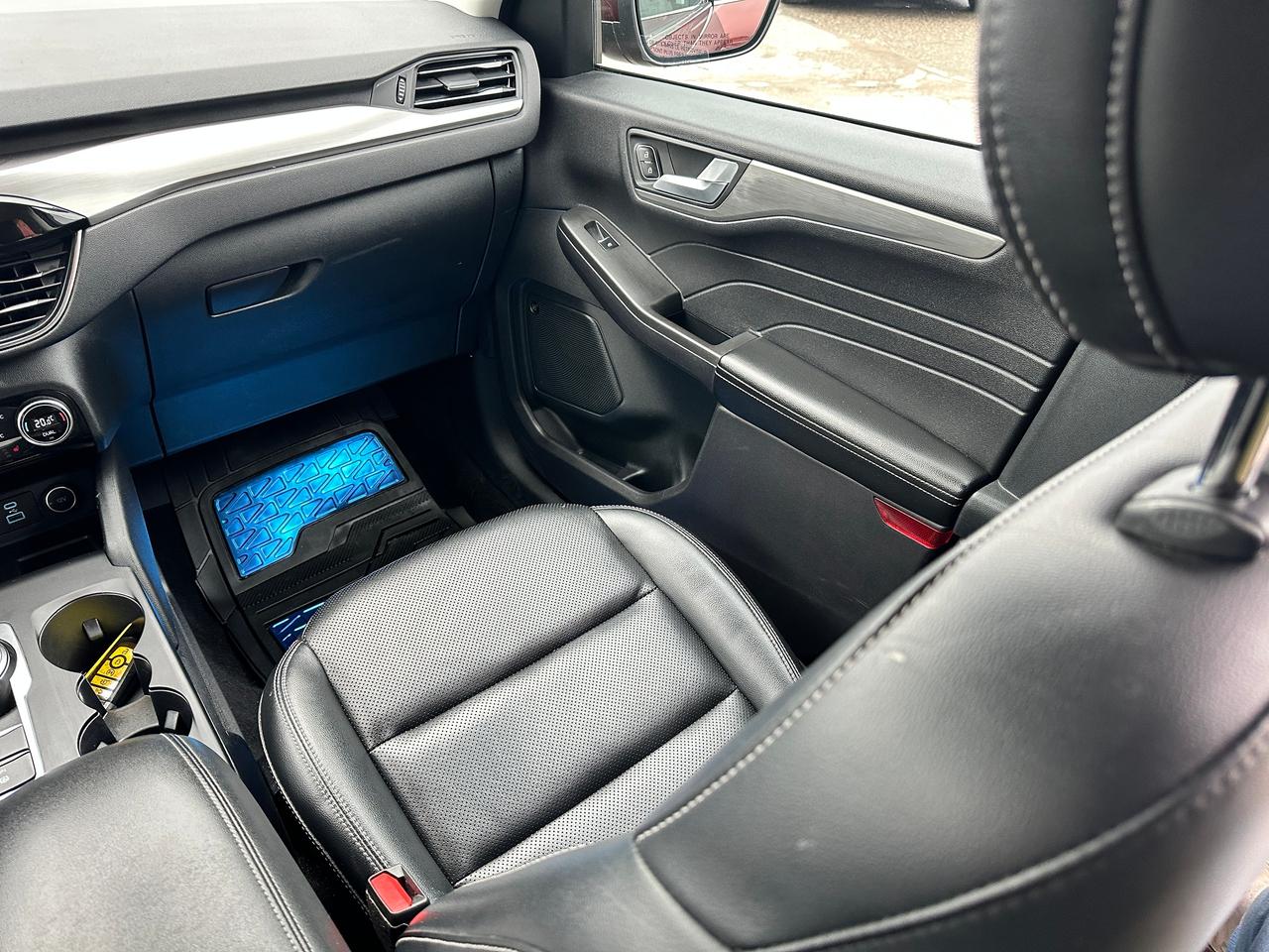 2021 Ford Escape TitaniumHybrid AWD HTD-Leather NAV PremiumAudio XM Photo