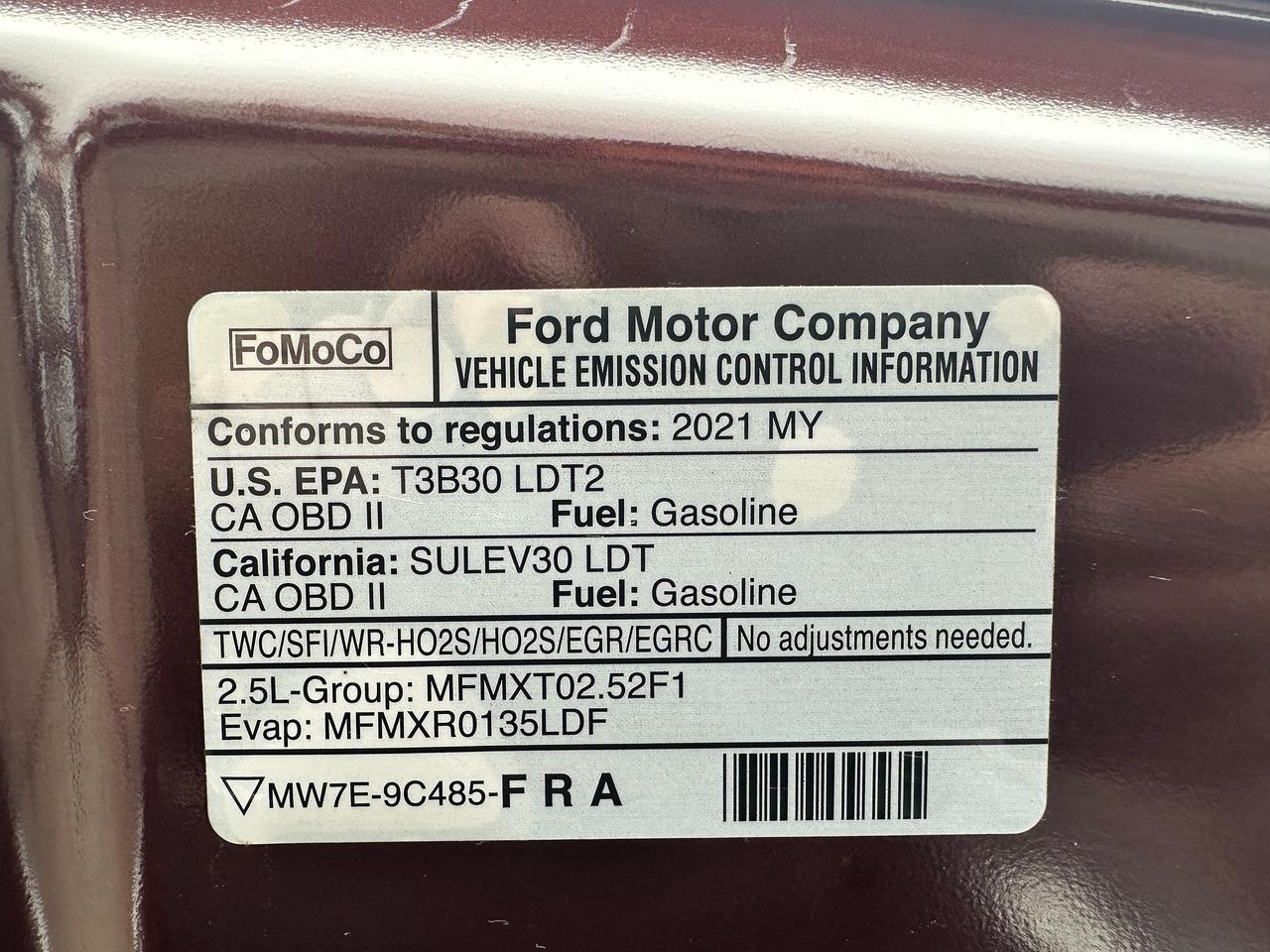 2021 Ford Escape TitaniumHybrid AWD HTD-Leather NAV PremiumAudio XM Photo